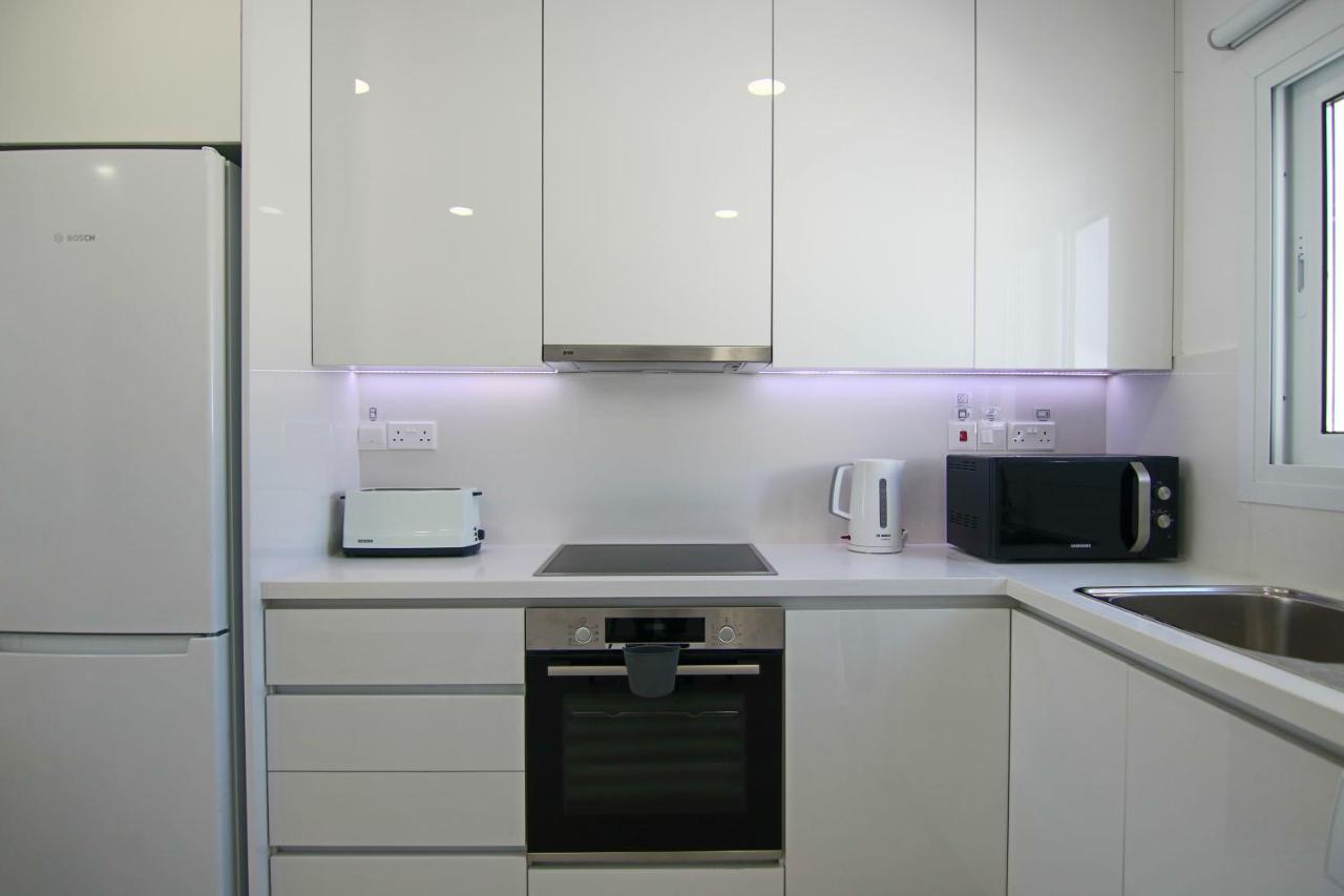 Phaedrus Living: Seaview Luxury Flat Limnaria 114 Appartement Paphos Buitenkant foto